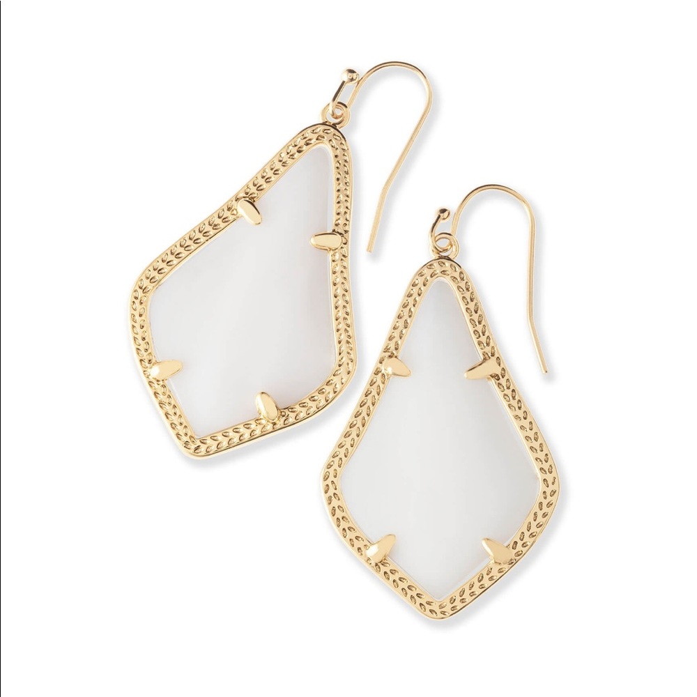 Alex Gold Drop Earrings In White Pearl